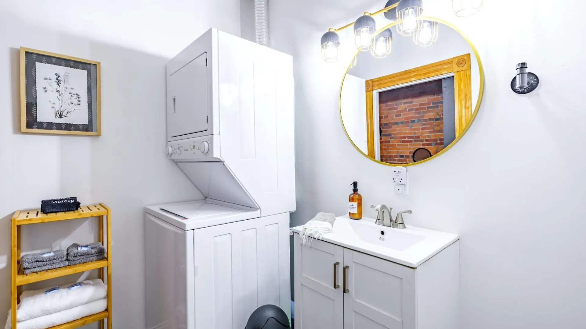 Hotel Prime Location Top Rated Clean Parking Free Columbus USA
