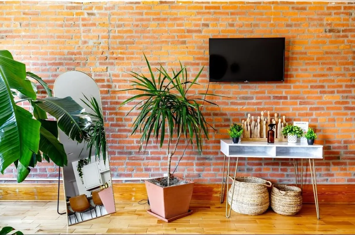 Prime Location Top Rated Clean Parking Free Columbus Hotel